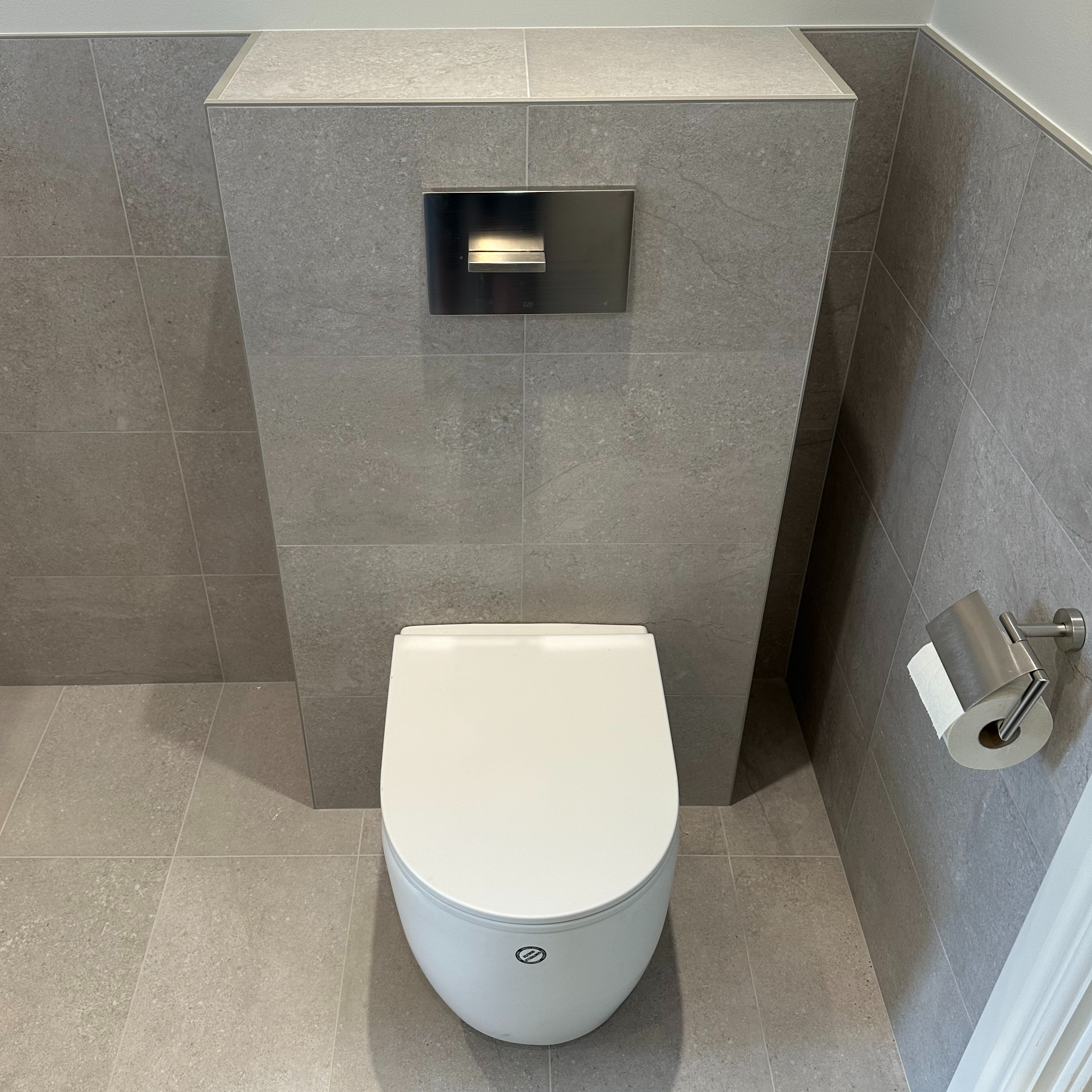 badrumsrenovering av Projektbygg i Österåker AB