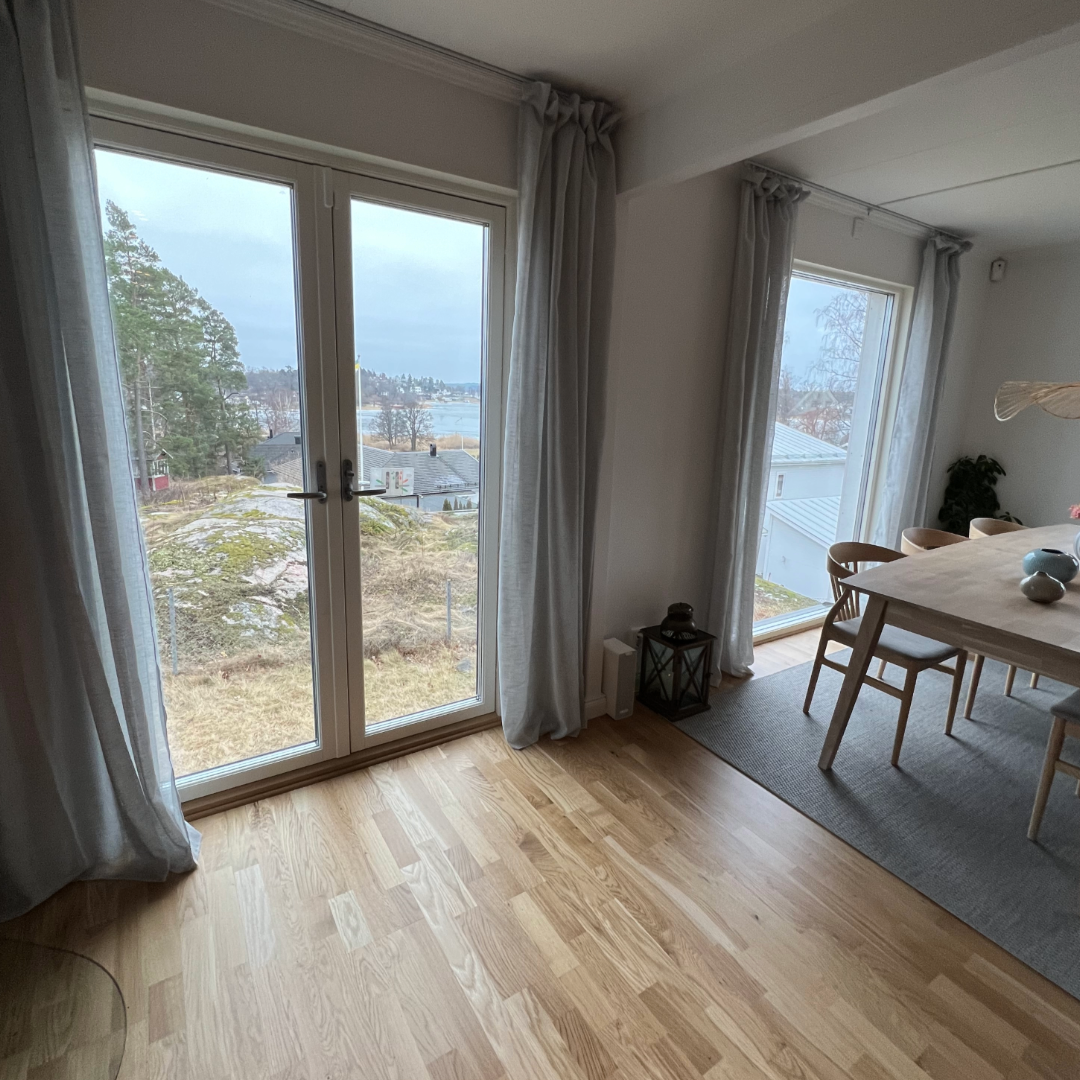 altandörrar av projektbygg i österåker AB